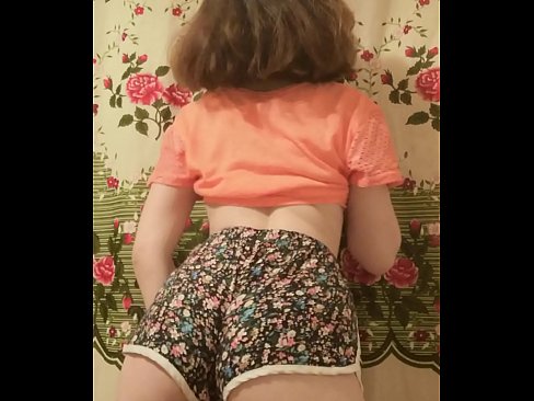 ❤️ Ingane encane e-Sexy ikhumula izikhindi zayo kukhamera ️ ku-zu.hdporn24.ru ❌